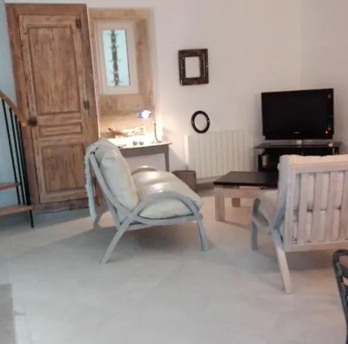 Nocleg ze śniadaniem Le Du Moulin De La Malposte 4*