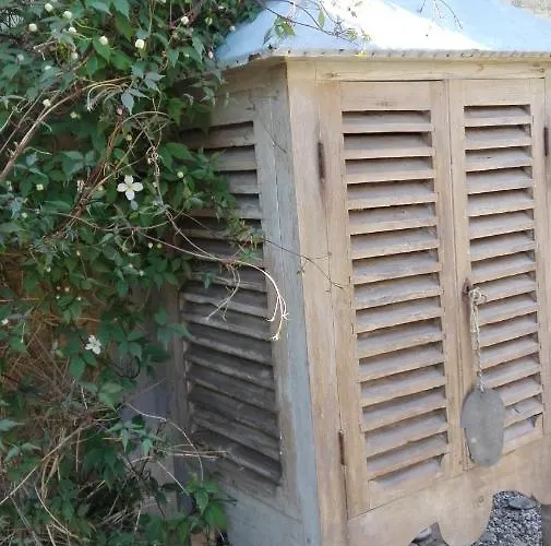 Le Du Moulin De La Malposte Nocleg ze śniadaniem